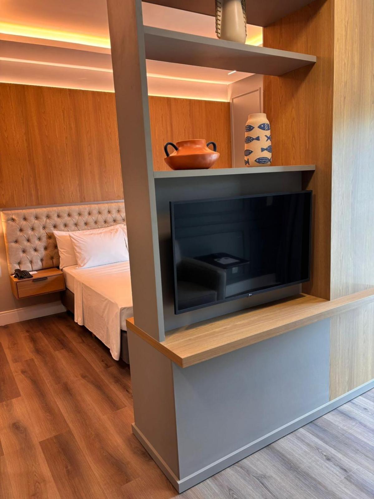 Hotel Equinocios Executive Barcarena Buitenkant foto