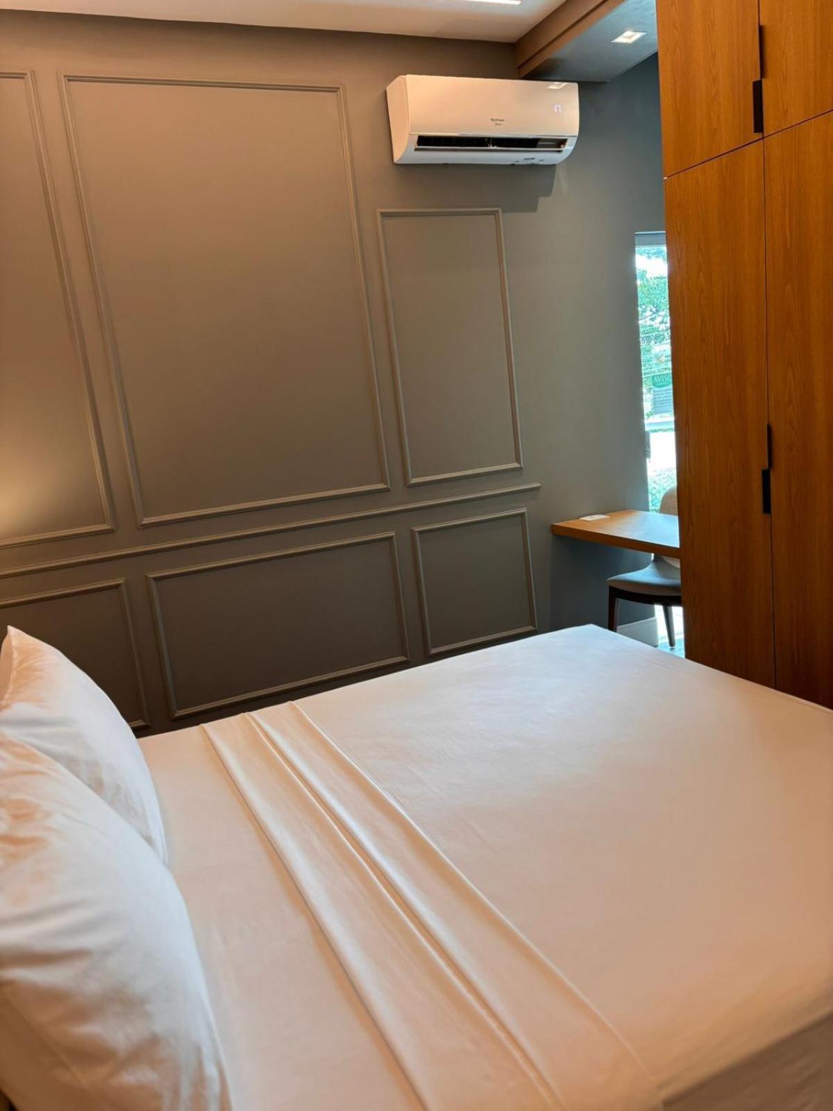 Hotel Equinocios Executive Barcarena Buitenkant foto